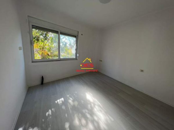 Tirane, shitet apartament 2+1+A Kati 1, 110 m² 114.000 Euro (Zihni Sako)