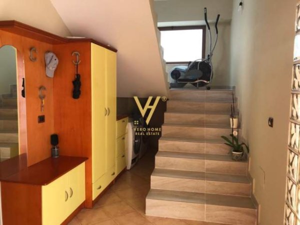 Tirane, shitet apartament 5+1+BLK Kati 0, 223 m² 180.000 Euro (KODRA E PRIFTIT)