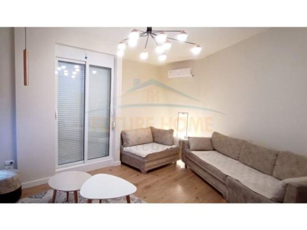 Tirane, jepet me qera apartament 2+1+BLK Kati 12, 113 m² 600 Euro (Rruga e Kavajes)