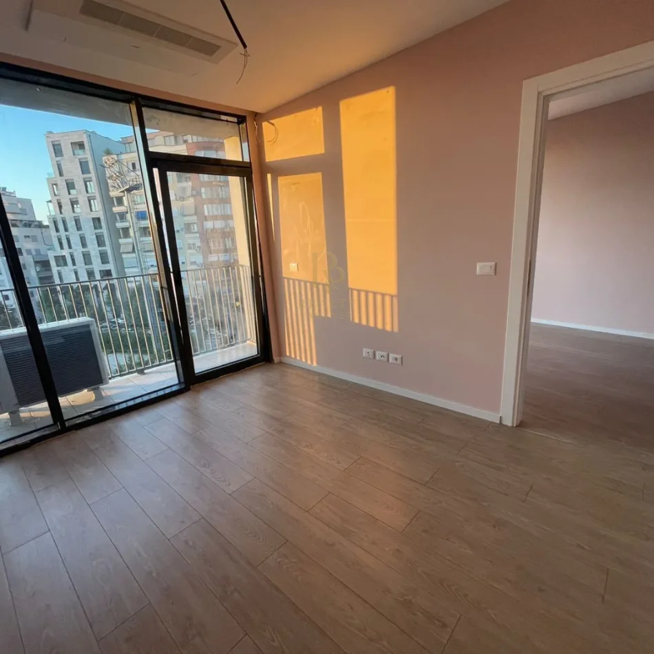 Tirane, jepet me qera apartament 1+1+Ballkon , 64 m² 850 € (LAKE VIEW RESIDENCE)