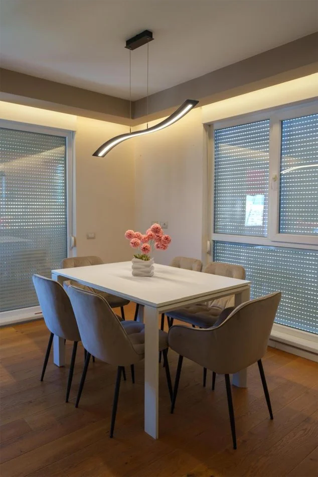 Tirane, shitet apartament 3+1+Ballkon Kati 12, 140 m² 360.000 € (Kompleksi Magnet)