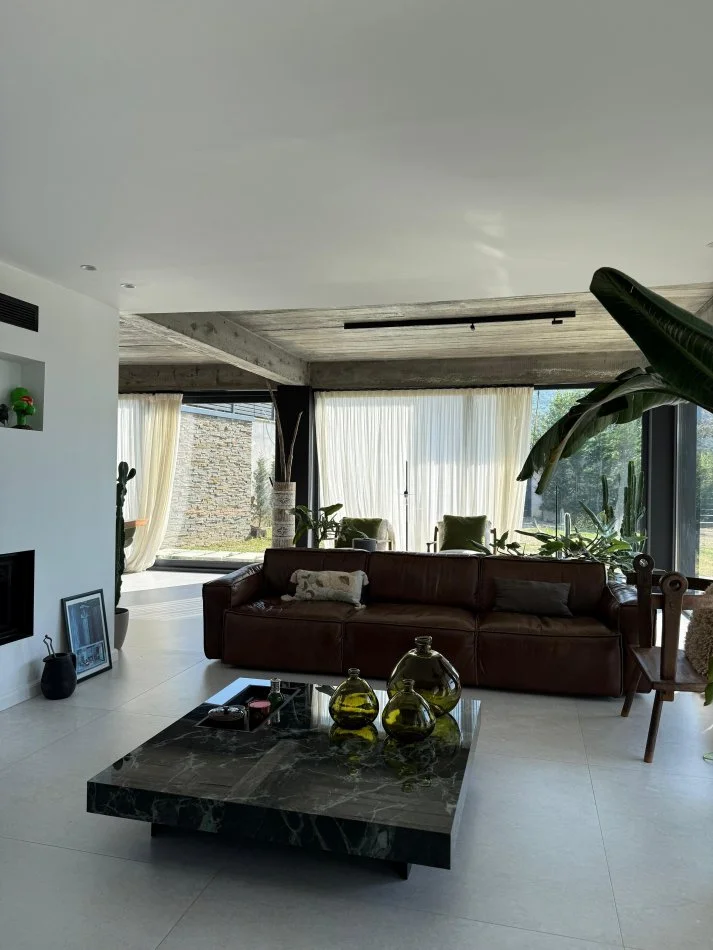 Tirane, shitet Vile 1 Katshe Kati 1, 420 m² (Mullet)