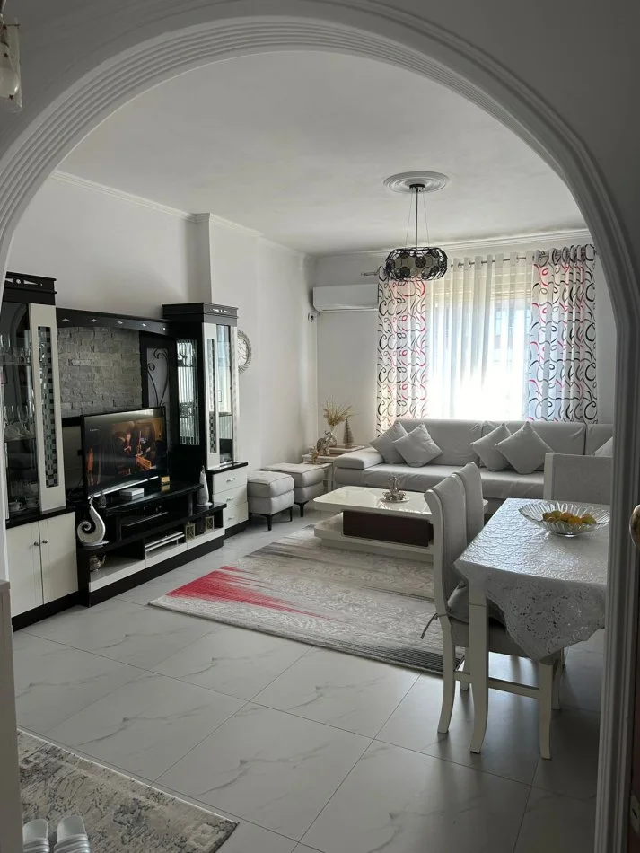 !DHENE! Durres, shitet apartament 2+1 Kati 3, 117 m² 120.000 € (Hyrja e Durresit)