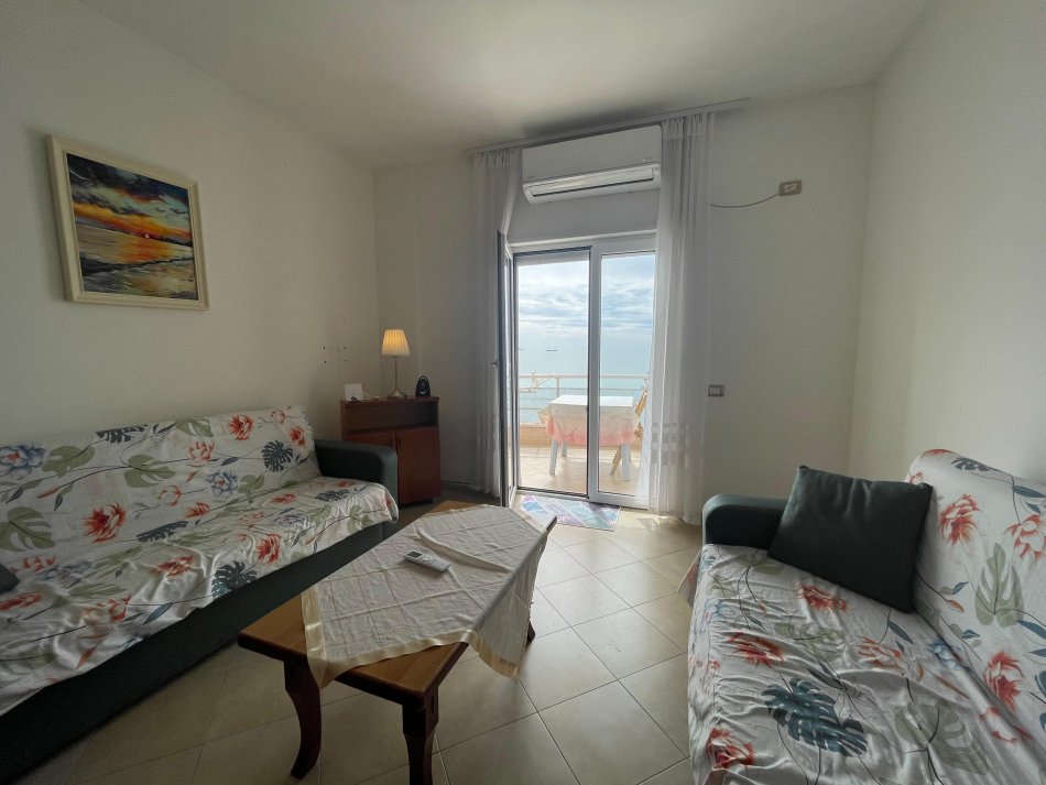 !!DHENE!!Durres, jap me qera apartament 1+1 Kati 5, 67 m² 300 € (Prane Pistes Kosova, Plazh Durres)