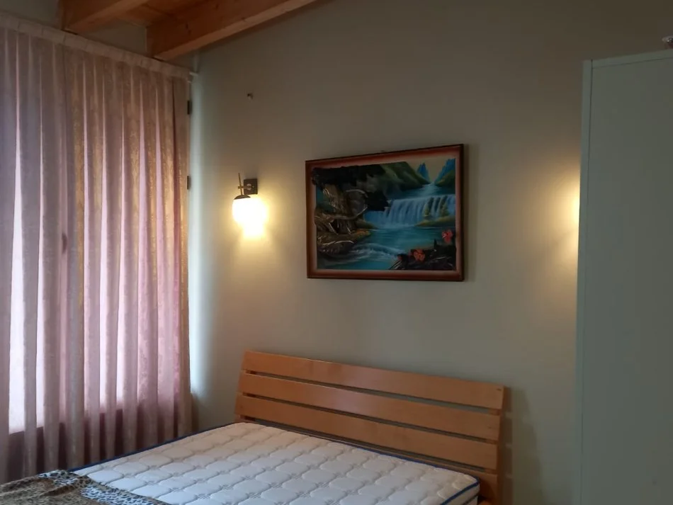 !!!DHENE!!!Durres, jap me qera apartament 1+1 Kati 3, 62 m² 320 € (Prane Shkolles Italiane, Vollga, Durres)