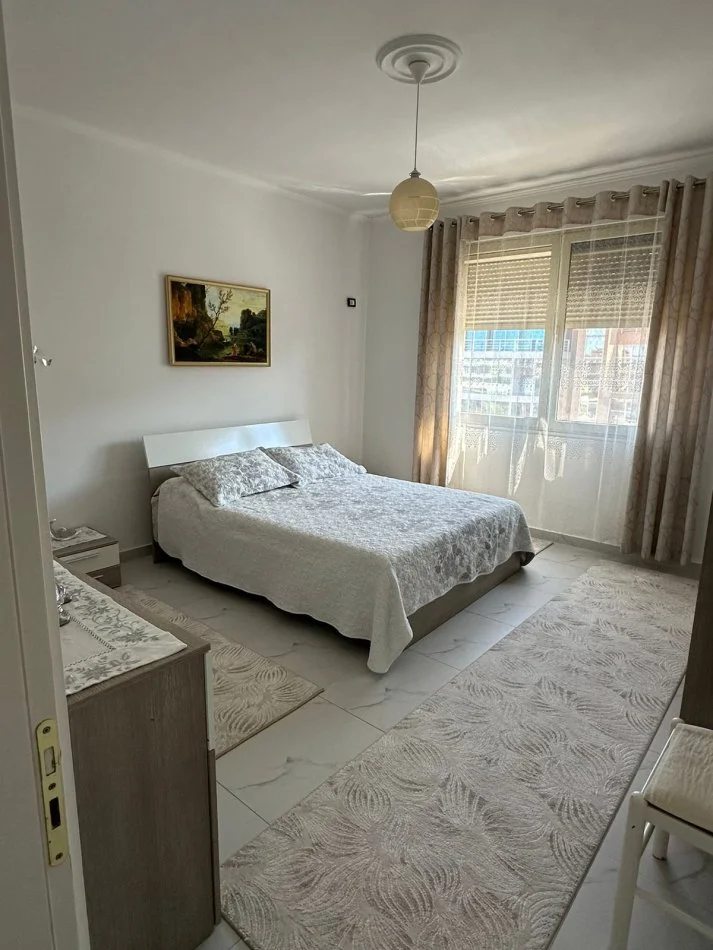 !DHENE! Durres, shitet apartament 2+1 Kati 3, 117 m² 120.000 € (Hyrja e Durresit)