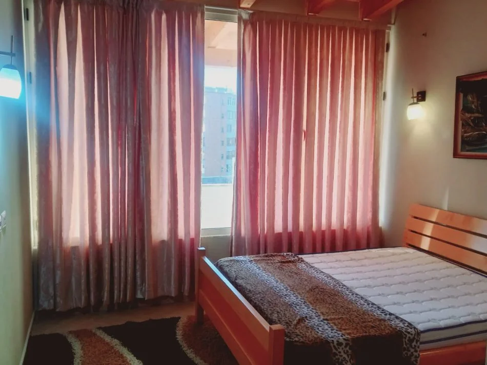 !!!DHENE!!!Durres, jap me qera apartament 1+1 Kati 3, 62 m² 320 € (Prane Shkolles Italiane, Vollga, Durres)