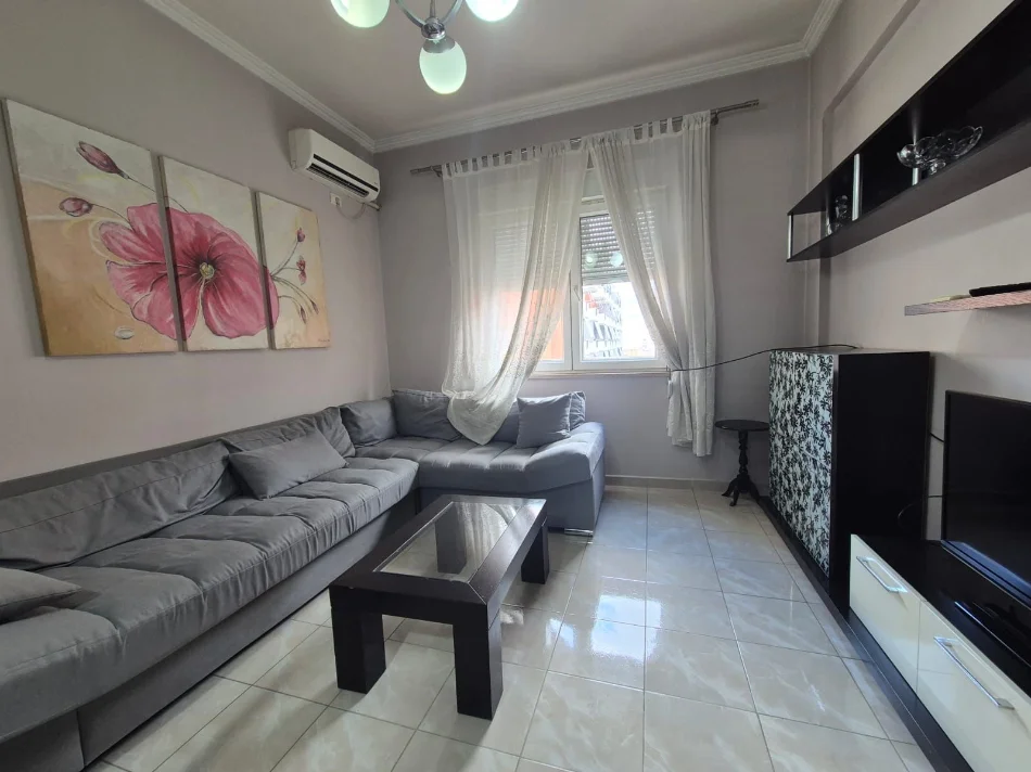 Tirane, shitet apartament 2+1 Kati 5, 87 m² 240.000 € (Delijogji)
