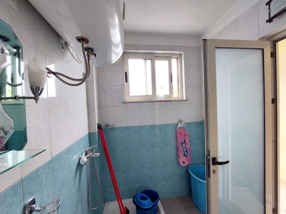 !!SHITUR!!Durres, shitet apartament 2+1+Ballkon Kati 2, 76 m² 67.000 € (Prane Stadiumit, Durres)