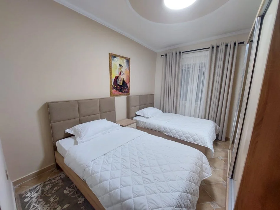 Durres, Shitet apartament 2+1+Ballkon Kati 4, 91 m²