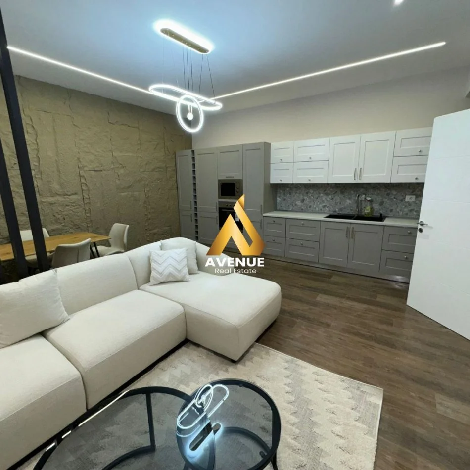 Tirane, jepet me qera apartament 1+1 Kati 1, 75 m² 650 € (Rruga Kodra e Diellit, Tirane)