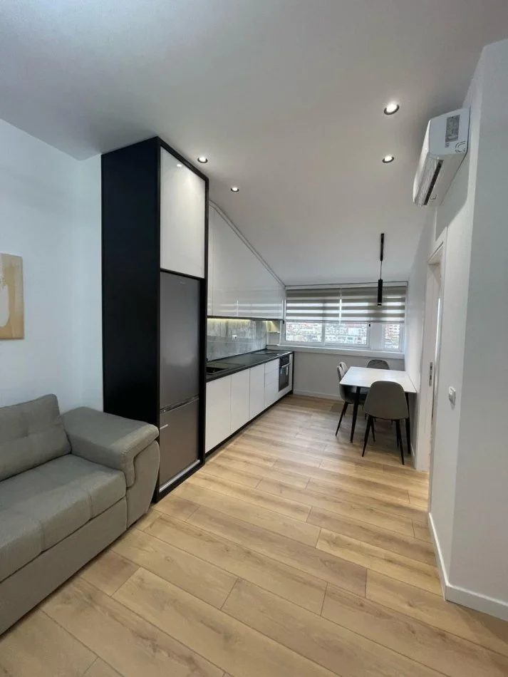 Tirane, shitet apartament 1+1 Kati 8, 53 m² 93.000 € (Don bosko)