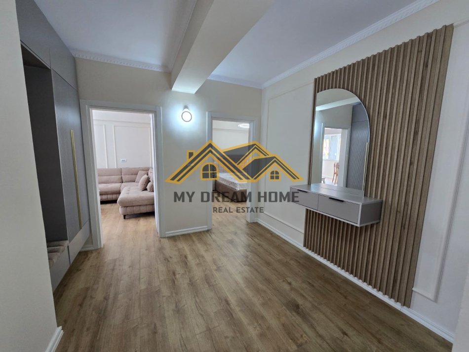 Durres, shitet apartament 2+1 Kati 3, 90 m² 180.000 € (QENDER)