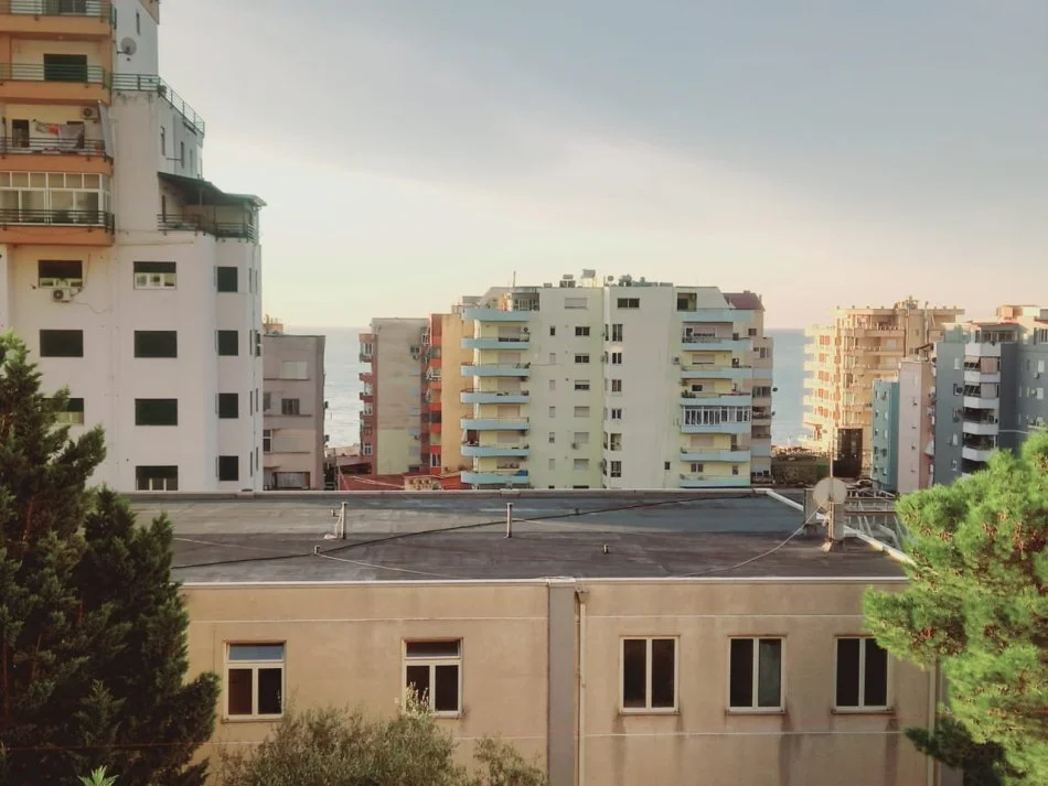 !!!DHENE!!!Durres, jap me qera apartament 1+1 Kati 3, 62 m² 320 € (Prane Shkolles Italiane, Vollga, Durres)