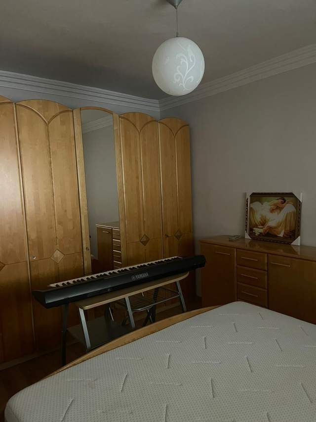Tirane, jepet me qera apartament 2+1 Kati 2, 90 m² 50.000 Leke (Pazari i Ri)