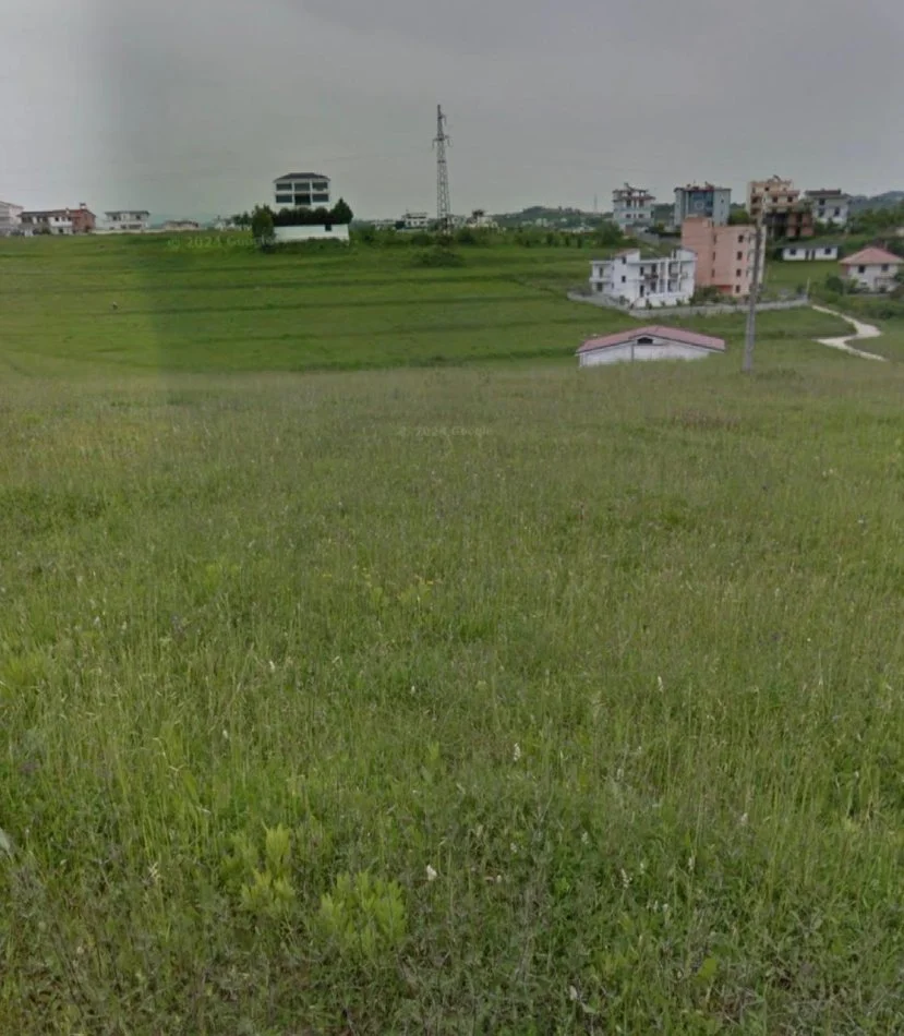 Durres, shitet toke , 520 m² 64.000 € (SHKALLNUR)