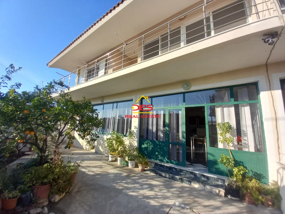 Vlore, shitet Vile 3+1+Aneks+Ballkon Kati 0, 280.000 € (Rruga Lef Sallata)