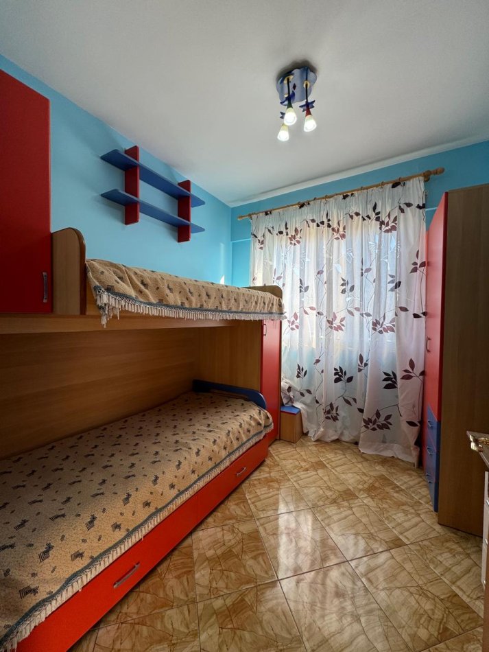 Durres, jap me qera apartament 2+1+Ballkon Kati 7, 84 m² 400 € (prane Pistes Apollonia Plazh, Durres.)