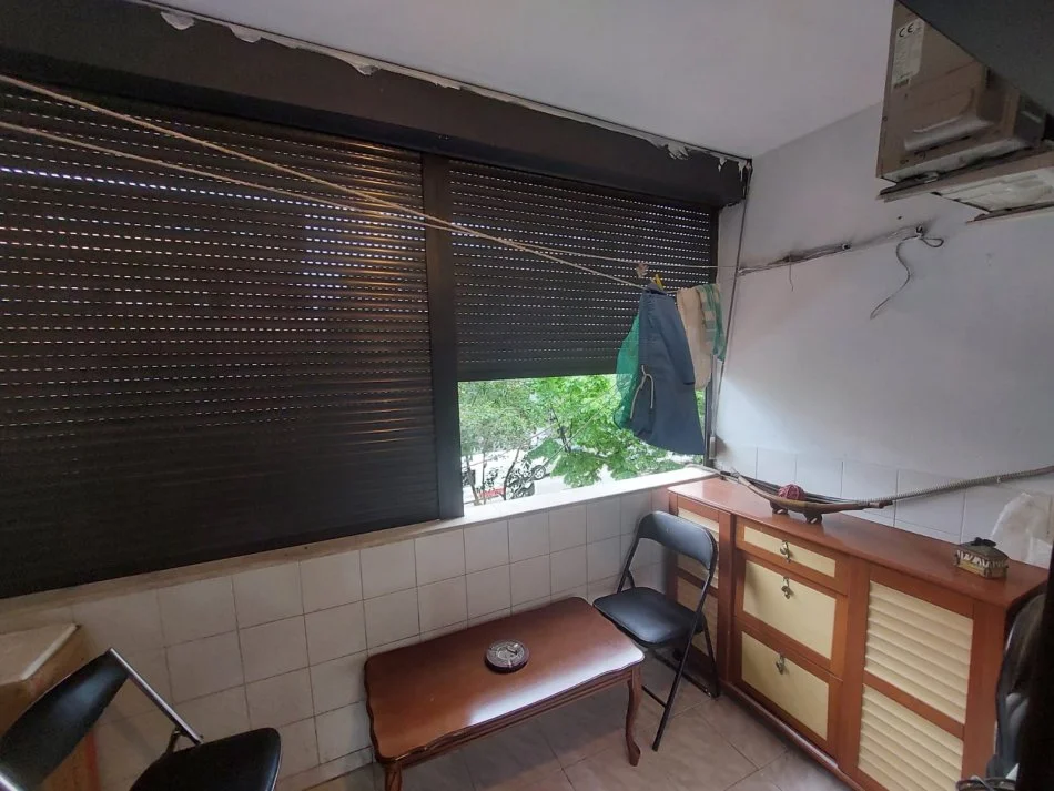 !DHENE! Jepet me qera apartament 2+1 ne Rrugen Mujo Ulqinaku, Durres