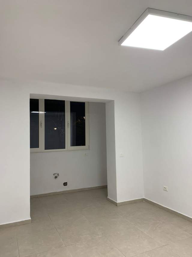 Tirane, jepet me qera apartament Kati 2, 60 m² 500 Euro (Siri Kodra)