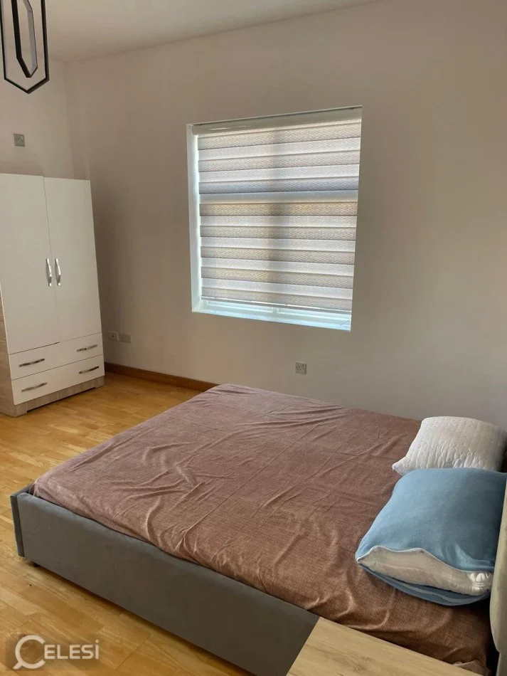 Tirane, jepet me qera apartament 1+1 Kati 1, 120 m² 500 € (Tregu Elektrik)