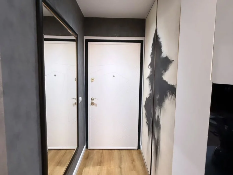 Tirane, shitet apartament 1+1 Kati 6, 76 m² 189.000 € (21 Dhjetori)