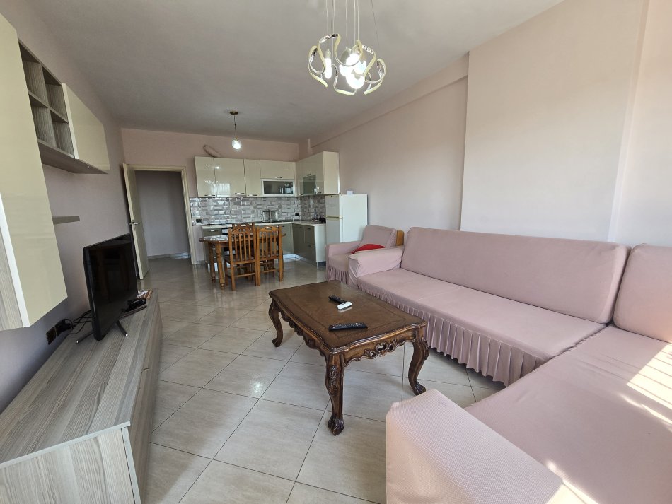 Tirane, shitet apartament 1+1+Ballkon Kati 8, 75 m² 110.000 € (Astir, Vila L)
