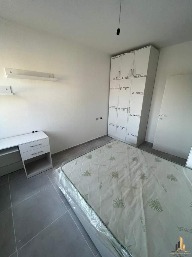 Tirane, jepet me qera apartament 2+1+A+BLK Kati 2, 86 m² 400 Euro (Don Bosko)