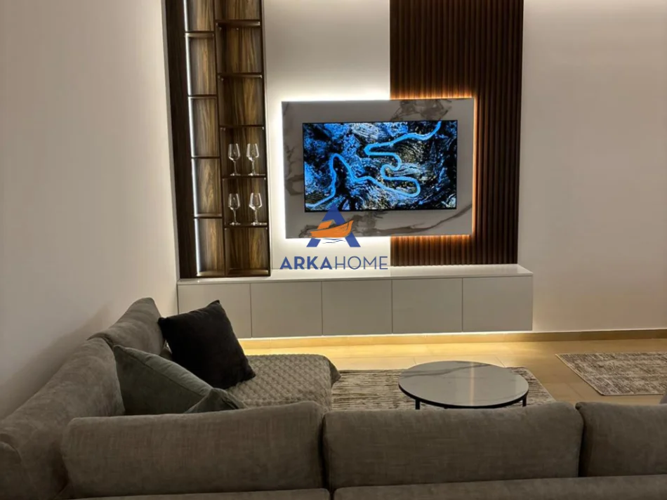 Tirane, jepet me qera apartament 1+1+Ballkon Kati 6, 64 m² 862 € 