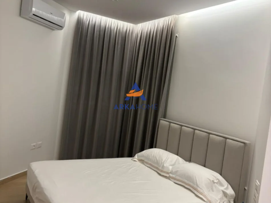 Tirane, jepet me qera apartament 1+1+Ballkon Kati 6, 64 m² 862 € 
