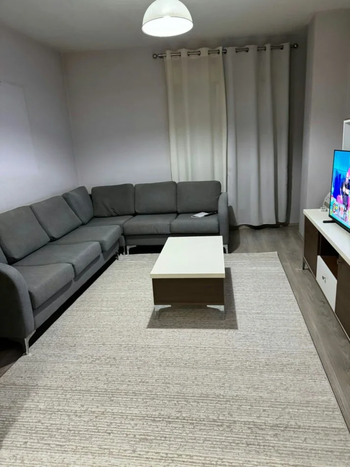 Tirane, jepet me qera apartament 2+1, Kati 3, 80 m² 600 € (21 dhjetori)