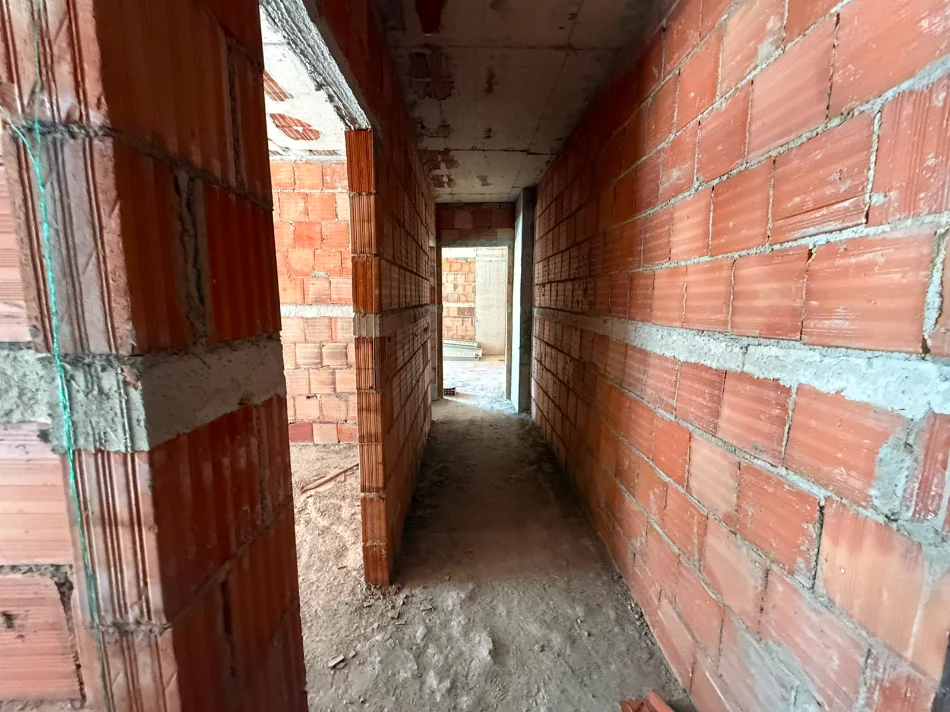 Tirane, shitet apartament 2+1+Ballkon Kati 3, 90 m² 108.000 € (Rruga Lidhja e Prizrenit)