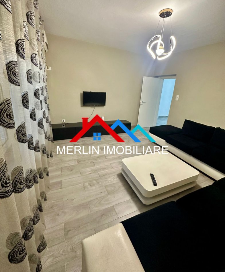 Tirane, jepet me qera apartament 2+1+Ballkon Kati 6, 72 m² 550 € (ALI DEMI)