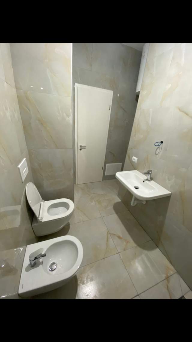 Tirane, jepet me qera apartament Kati 3, 80 m² 500 Euro