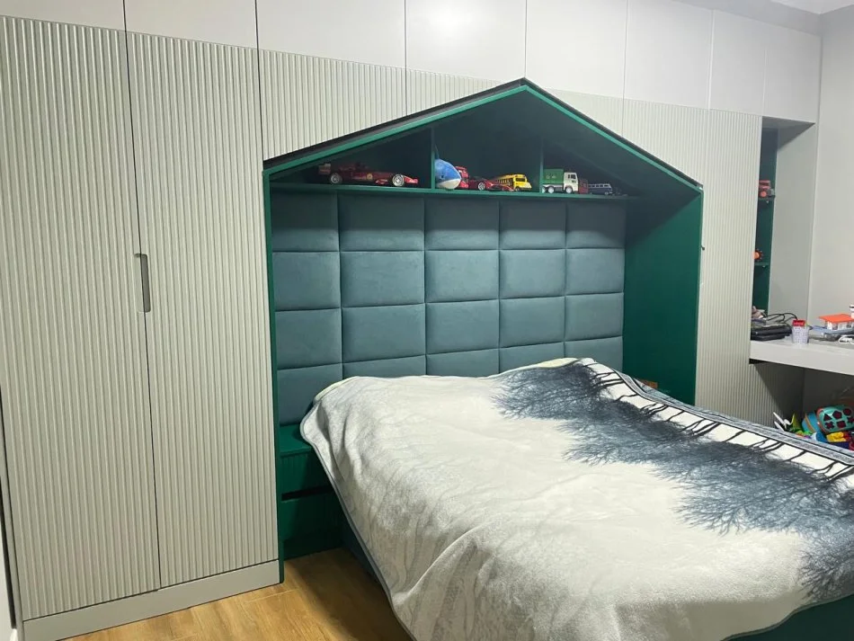 Tirane, shitet apartament 3+1+Aneks+Ballkon Kati 2, 165 m² 310.000 € (Rruga Ferit Xhajko)