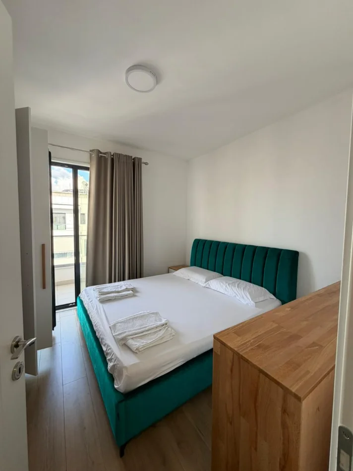 Tirane, shitet apartament 2+1 Kati 6, 165 m² 289.200 € (APARTAMENT NE SHITJE 2+1+2+VERANDE TE REZIDENCA ERLI)