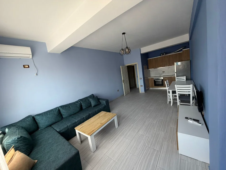 Tirane, jepet me qera apartament 1+1 Kati 4, 60 m² 500 € (Astir)