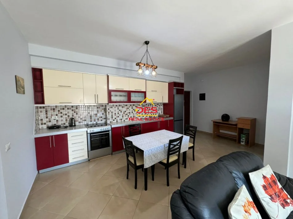Sarande, jepet me qera apartament 2+1+Ballkon Kati 5, 107 m² 500 €