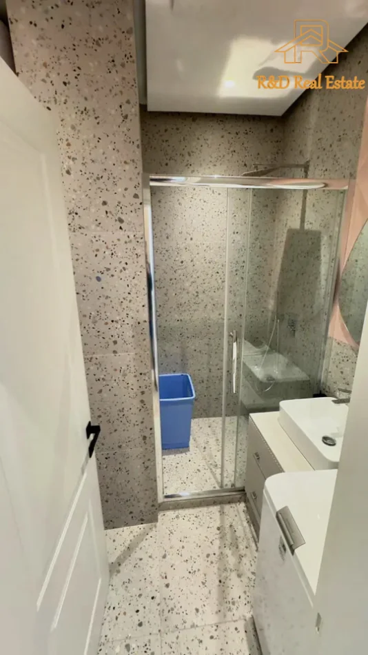 Tirane, jepet me qera apartament 1+1 Kati 0, 50 m² 674 € (Fillimi i Rruges Dibres)