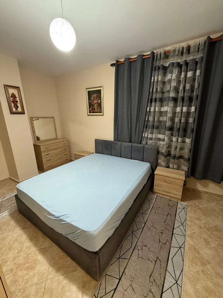Tirane, shitet apartament 2+1+Ballkon Kati 7, 80 m² 125.000 € (Apartament 2+1 Per Shitje Astir Me Hipoteke I Mobiluar)