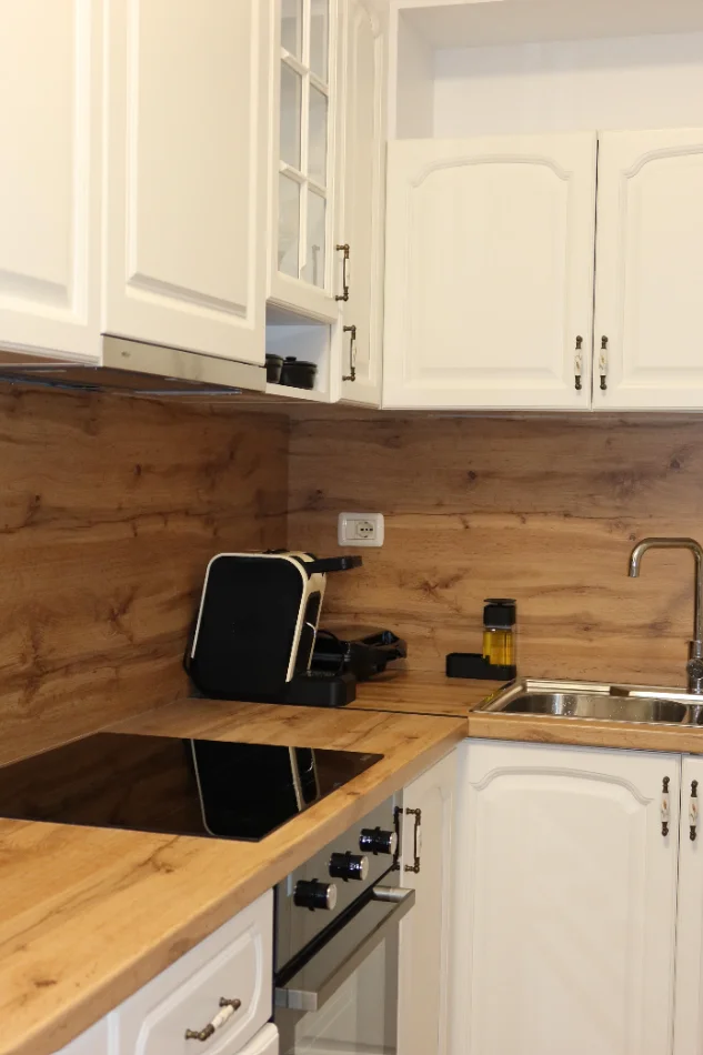 Tirane, jepet me qera apartament 2+1 Kati 4, 73 m² 800 € (Pranë Gjykatës së Rrethit)