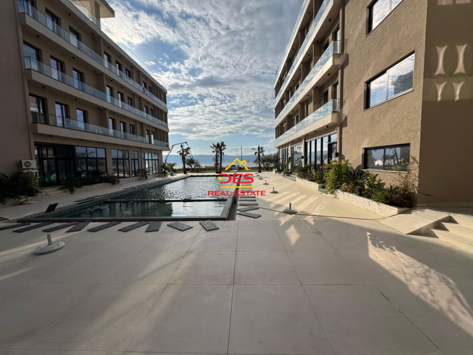 Vlore, shitet apartament duplex 2+1 Kati 0, 138 m² (Radhimë)