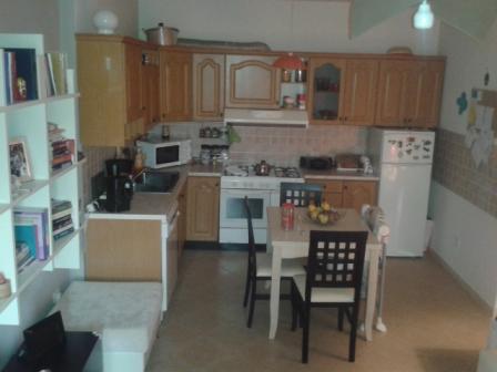 Tirane, jepet me qera apartament 2+1+Ballkon Kati 1, 79 m² 420 €