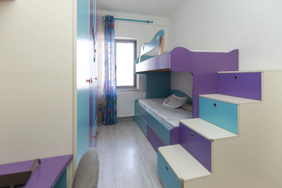 Tirane, jepet me qera apartament 2+1+Aneks+Ballkon Kati 6, 600 € (Astir , unaza e re , Rruga teodor keko)