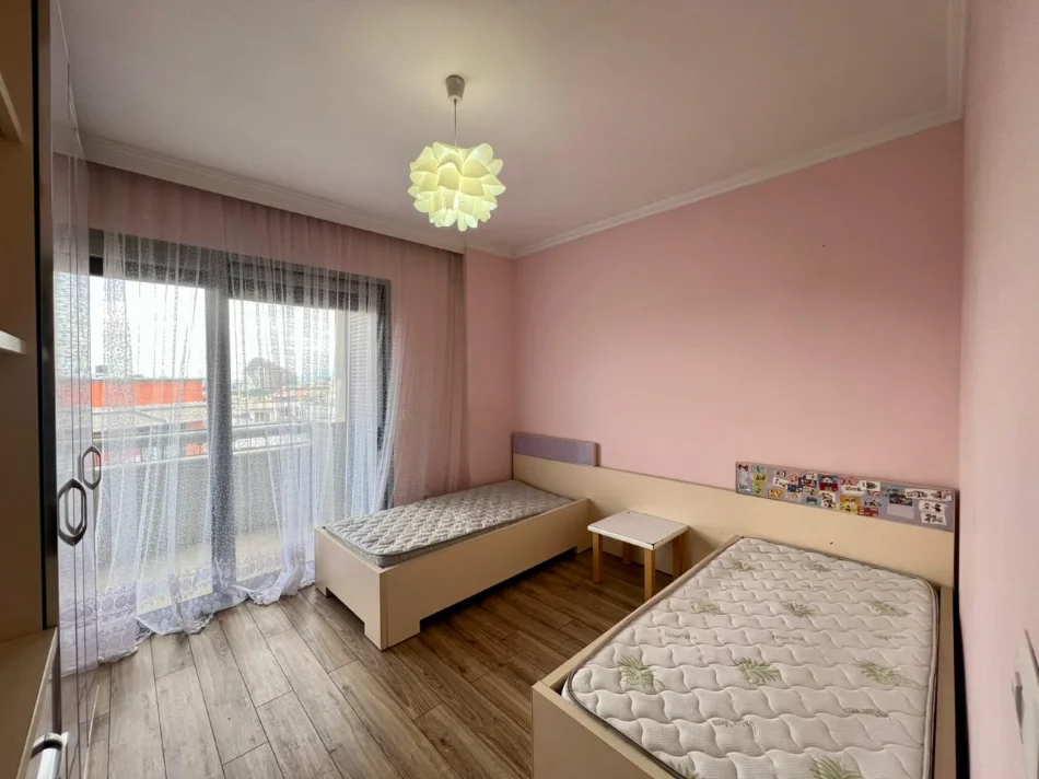 Shqiperi, shitet apartament 3+1+Ballkon Kati 10, 133 m² 355.000 € (Liqeni Artificial)