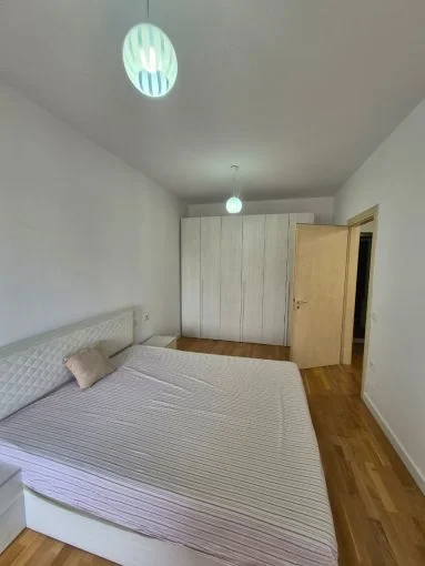Tirane, shitet apartament 2+1 Kati 4, 110 m² 181.500 € (Kashar)
