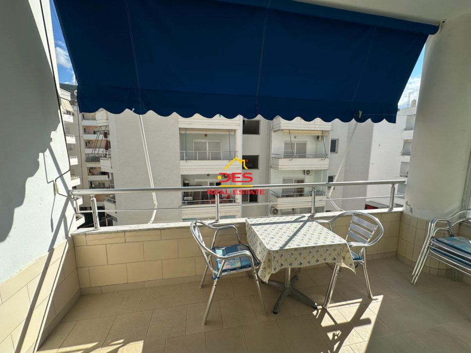 Shqiperi, jepet me qera apartament 1+1+Ballkon Kati 5, 70 m² 250 € (Rruga Murat Tërbaçi)