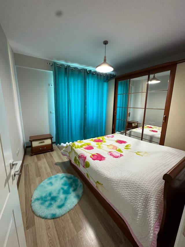 Tirane, jepet me qera apartament 2+1+A+BLK Kati 5, 100 m² 700 Euro (Selvia)