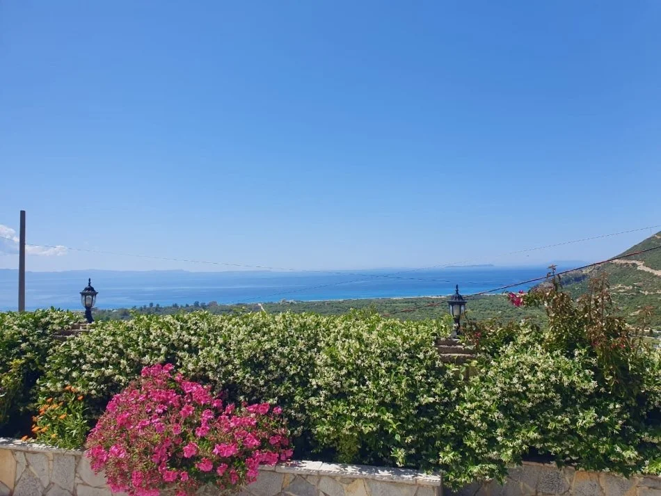 📍Borsh, shitet Vile 342 m²  pamje fantastike💥