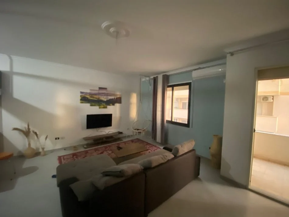 Durres, shitet apartament 1+1 Kati 4, 69 m² 75.000 € (SHKEMBI KAVAJES!)